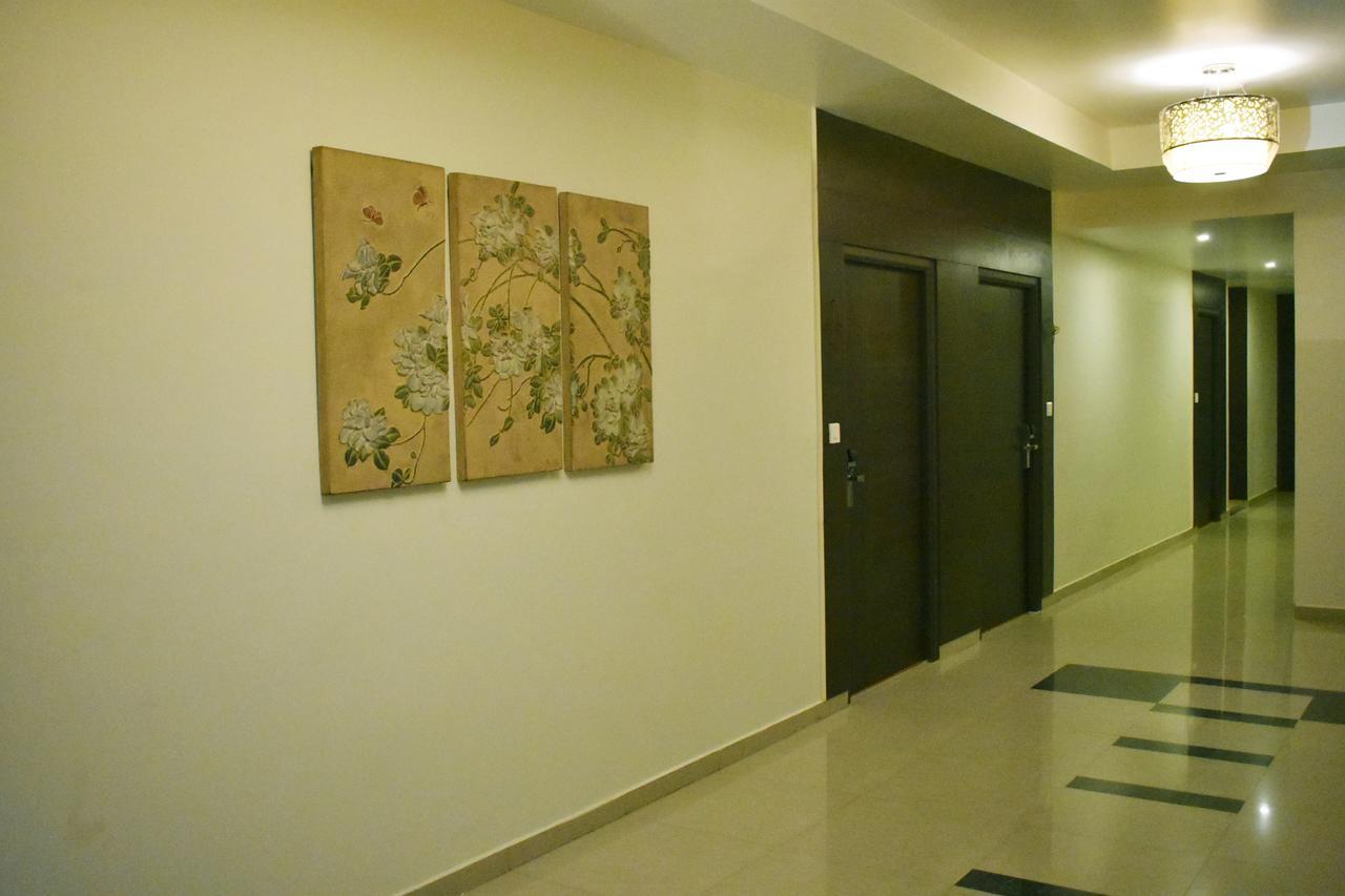 Готель Grand Arcadia Tiruchirappalli Екстер'єр фото